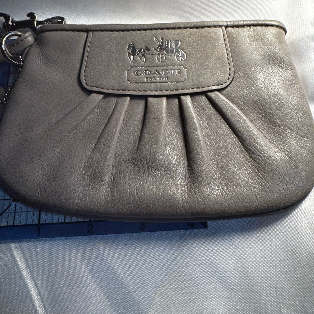 Coach Dove Gray Pleated Wristlet - Picture 6 of 7